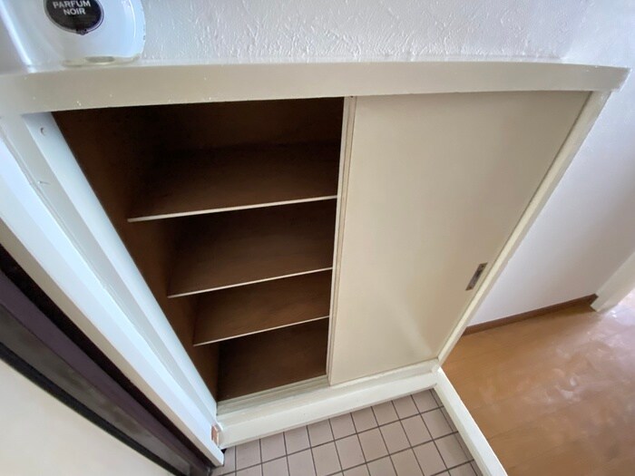 物件内観写真15　(靴箱)