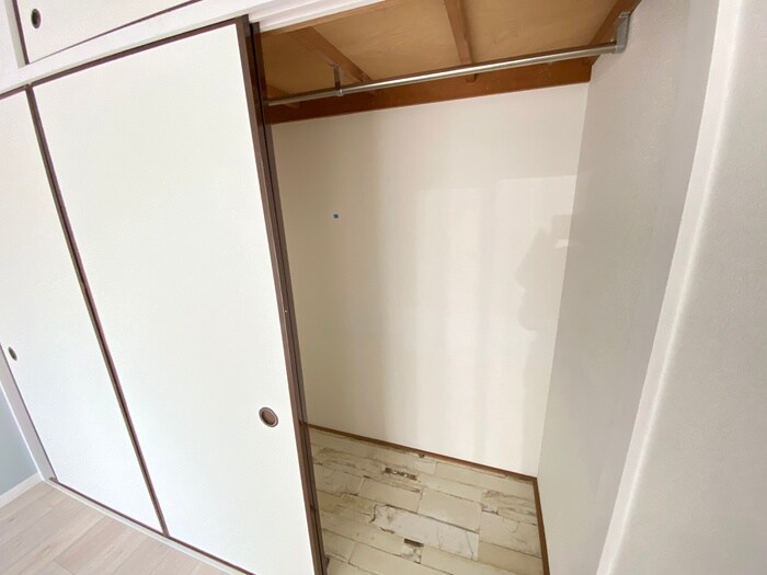 物件内観写真19　(収納)