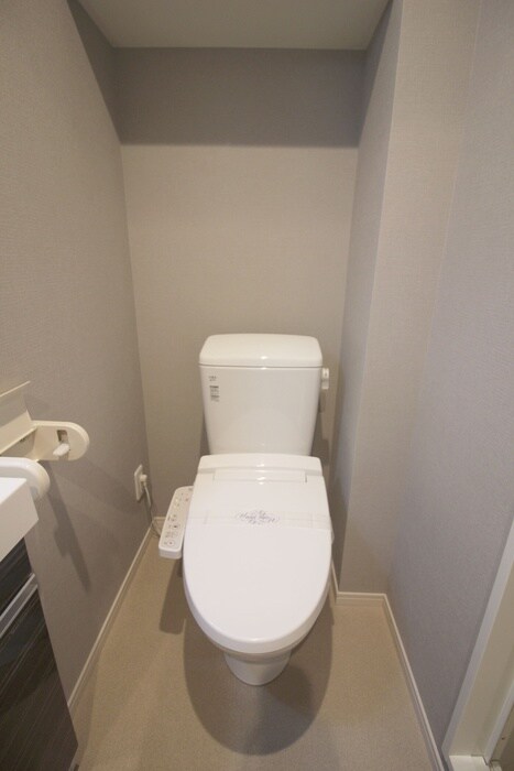 物件内観写真10　(トイレ)