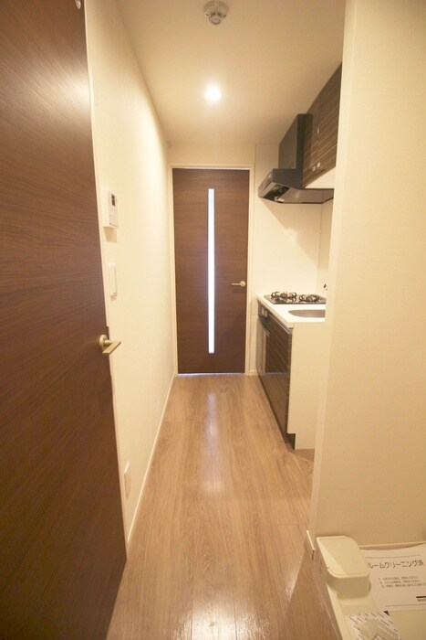 物件内観写真14　(廊下)