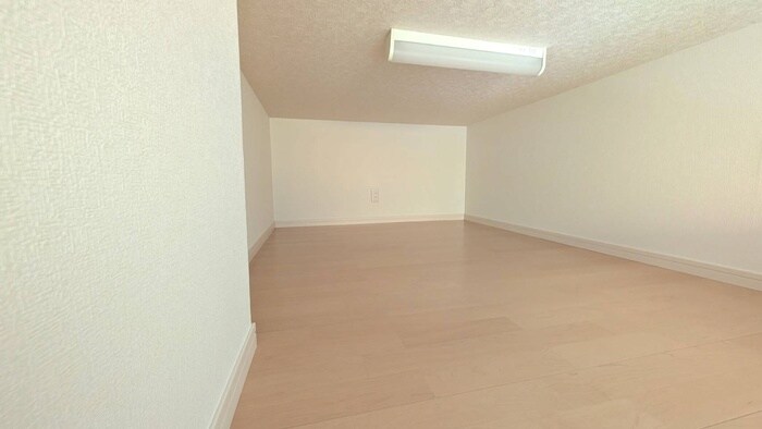 物件内観写真11　(ロフト)