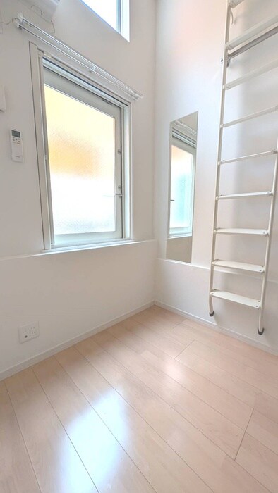 物件内観写真17　(居室)