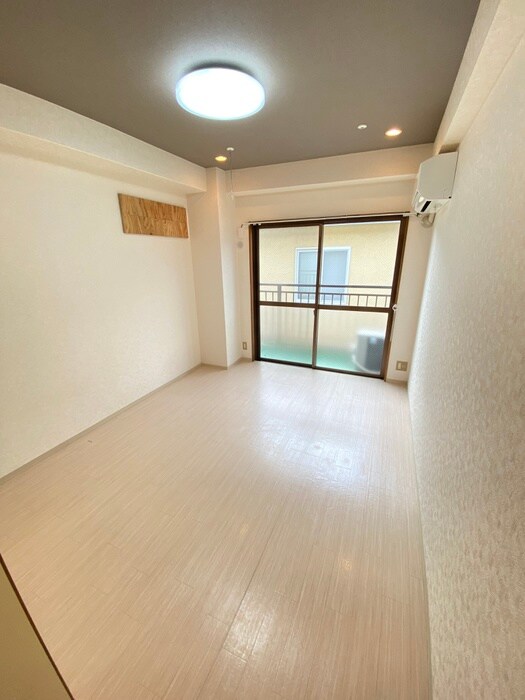 物件内観写真10　(居室)