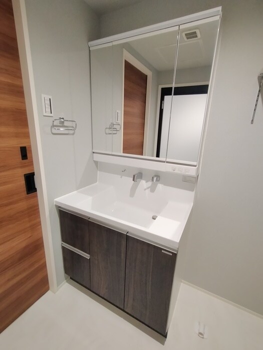 物件内観写真13　(洗面)