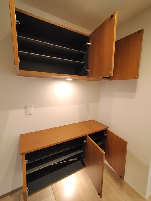 物件内観写真17　(靴箱)