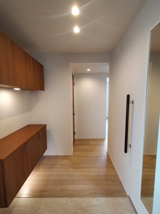 物件内観写真19　(廊下)