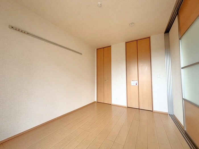 物件内観写真10　(収納)