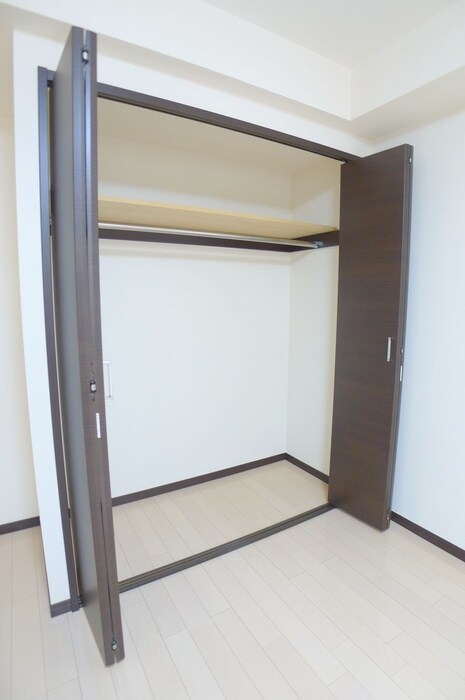 物件内観写真12　(収納)