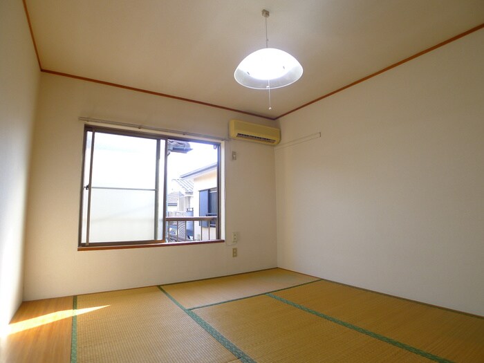 物件内観写真7　(居室)