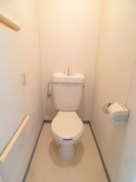 物件内観写真12　(トイレ)