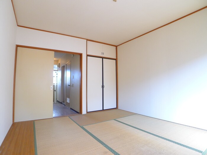 物件内観写真18　(居室)