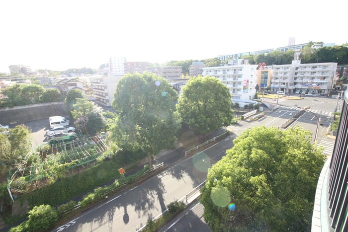 物件内観写真22　(室内からの展望)