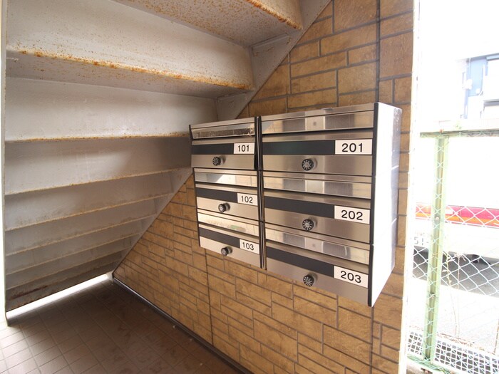 物件外観写真6　(建物設備)