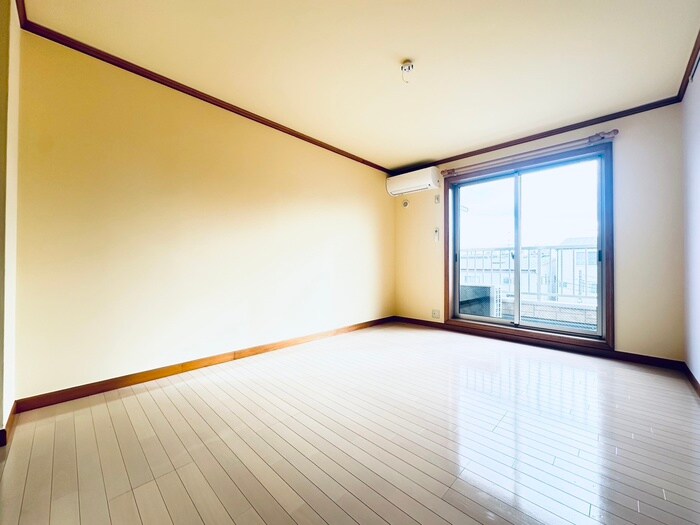 物件内観写真19　(居室)