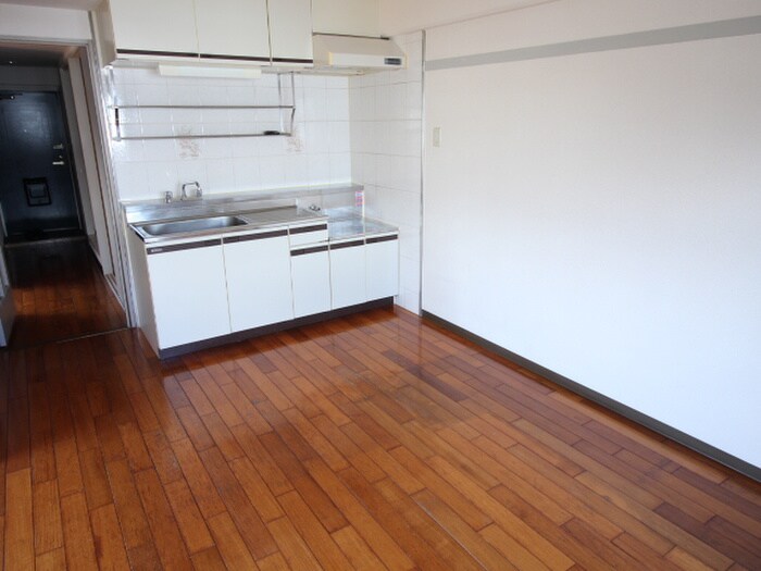 物件内観写真8　(内観写真)