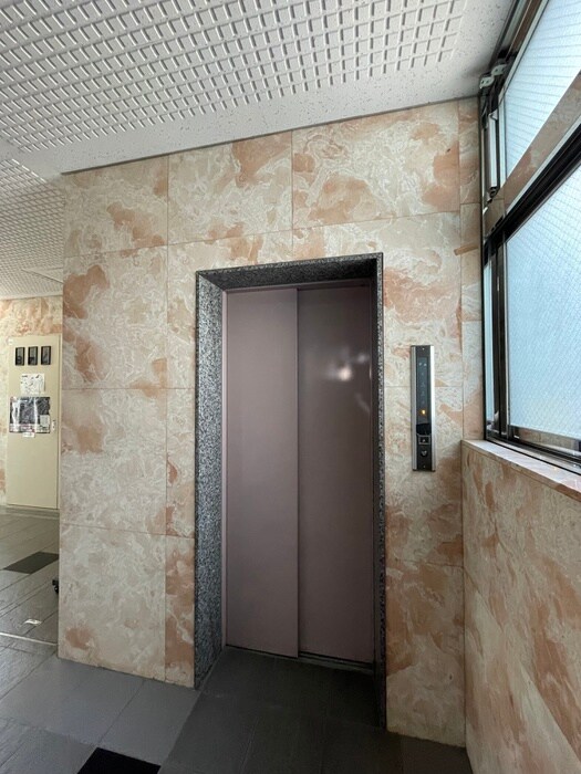 物件外観写真3　(建物設備)