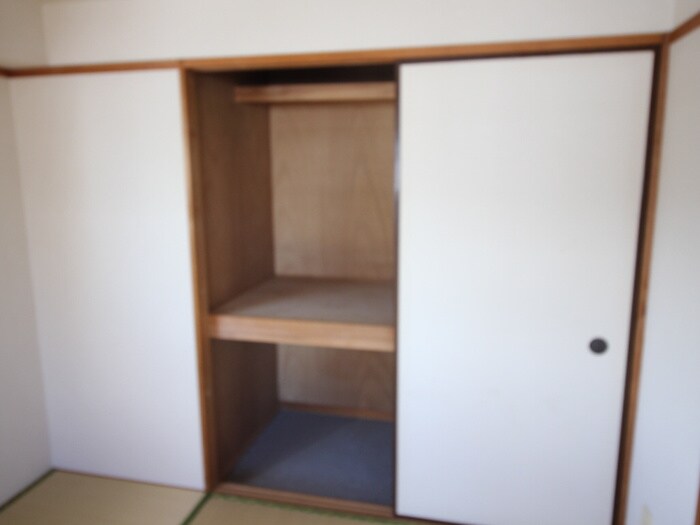 物件内観写真11　(収納)
