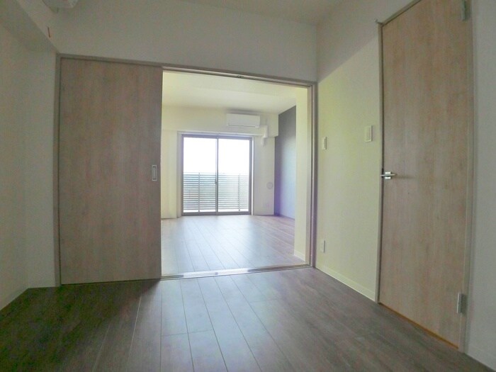 物件内観写真19　(居室)