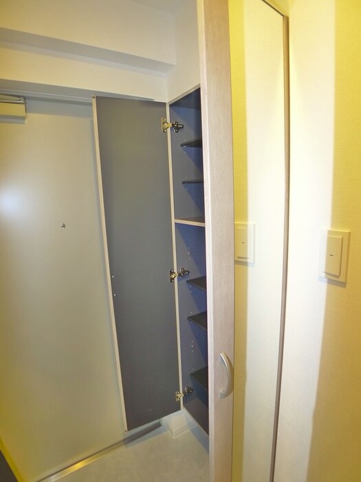 物件内観写真20　(靴箱)