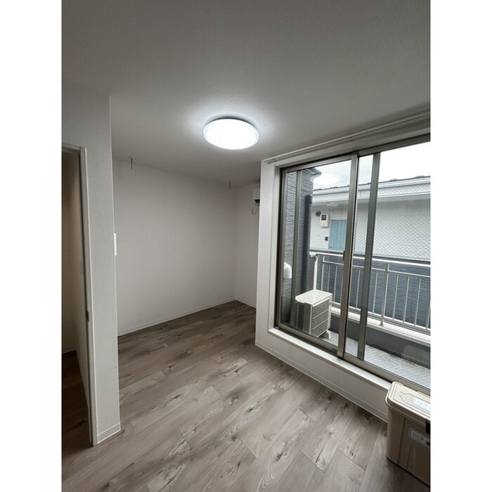 物件内観写真6　(居室)