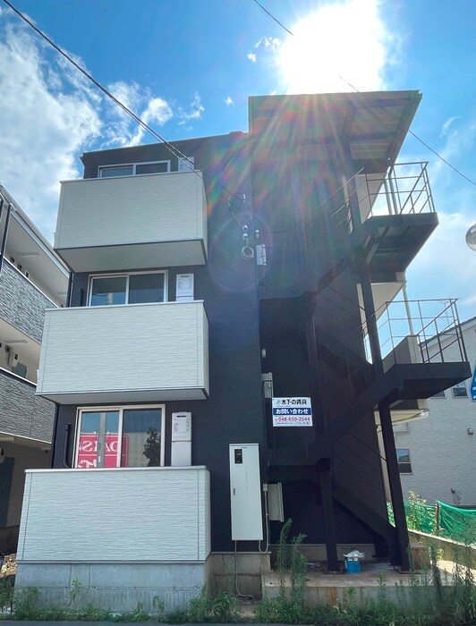 物件外観写真4　(外観写真)