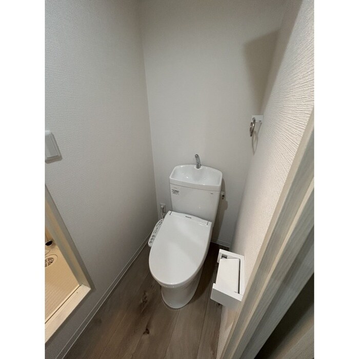 物件内観写真11　(トイレ)