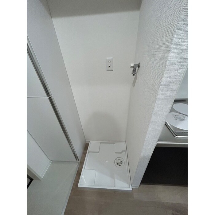 物件内観写真13　(洗濯機置場)