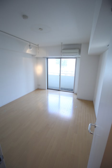 物件内観写真13　(居室)