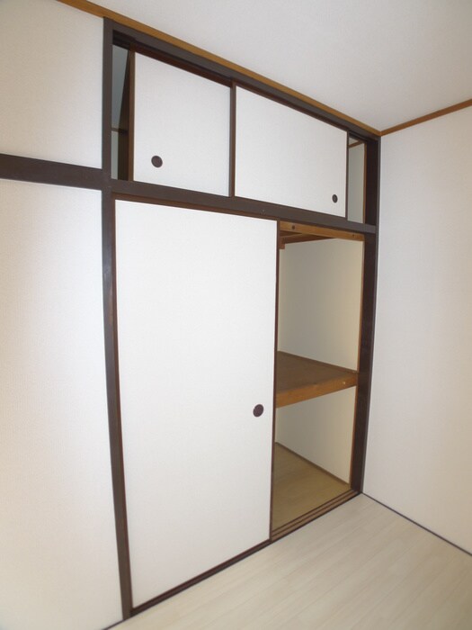 物件内観写真9　(収納)