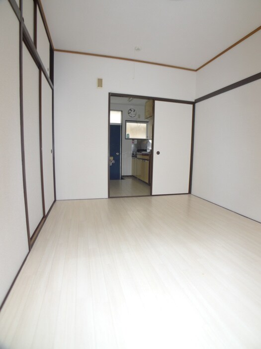 物件内観写真12　(内観写真)