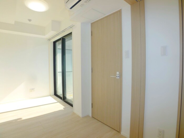 物件内観写真11　(居室)