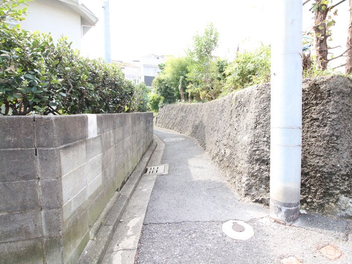 物件外観写真6　(周辺環境)