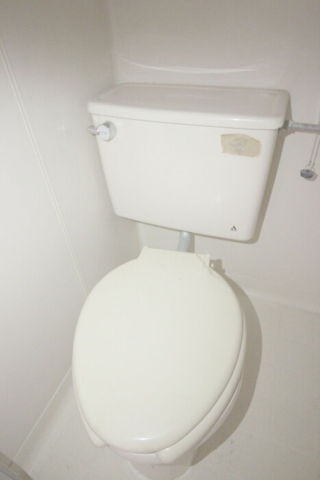 物件内観写真15　(トイレ)