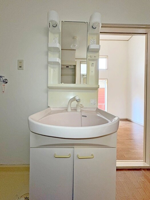 物件内観写真11　(洗面)