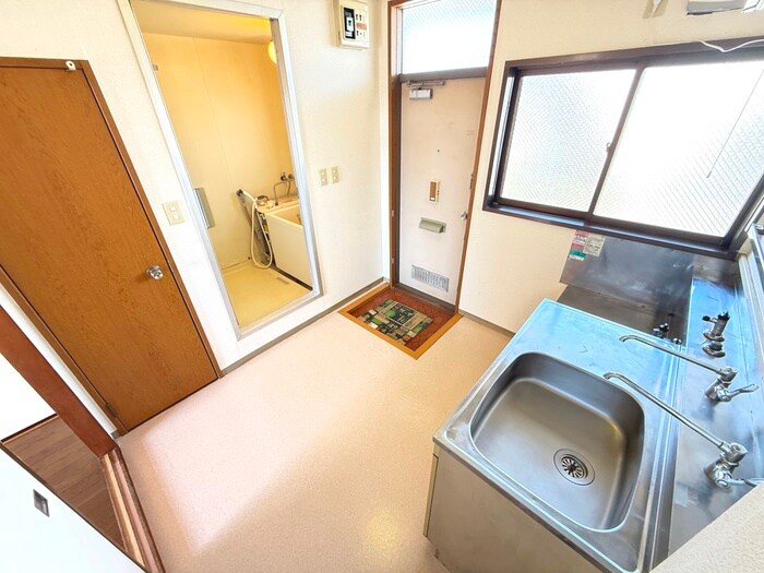 物件内観写真15　(キッチン)