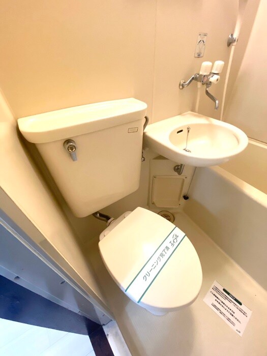 物件内観写真15　(トイレ)