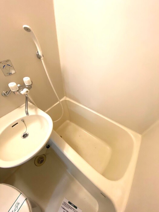 物件内観写真16　(バス／シャワールーム等)