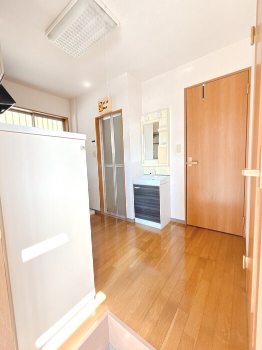 物件内観写真20　(廊下)