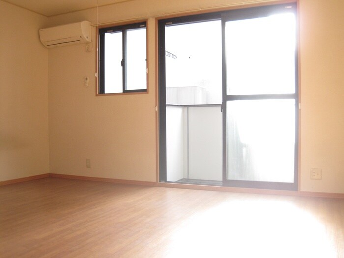 物件内観写真14　(居室)