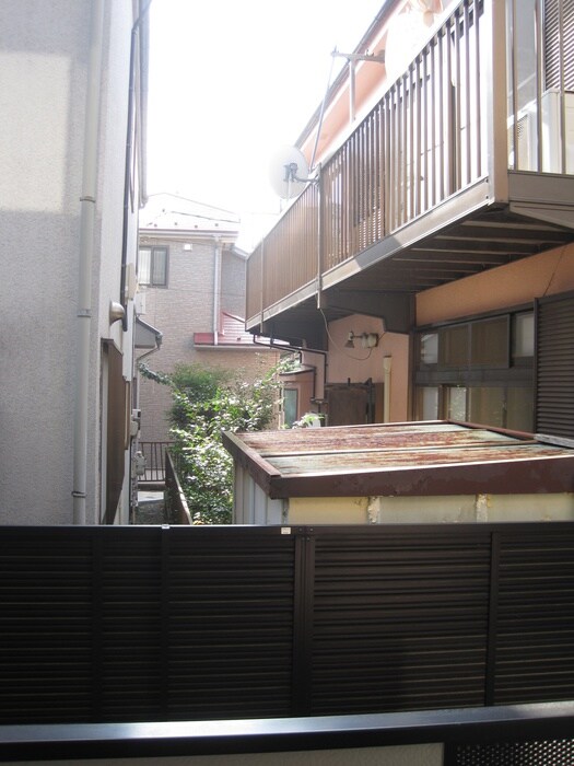 物件内観写真15　(室内からの展望)