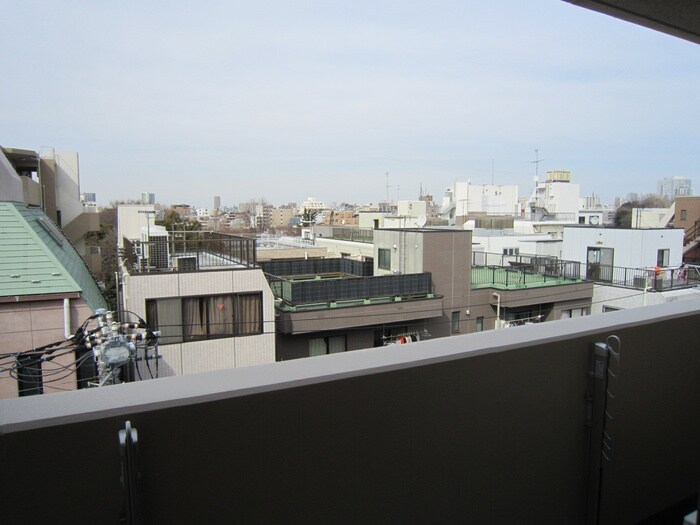 物件内観写真9　(室内からの展望)