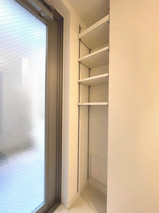 物件内観写真15　(収納)