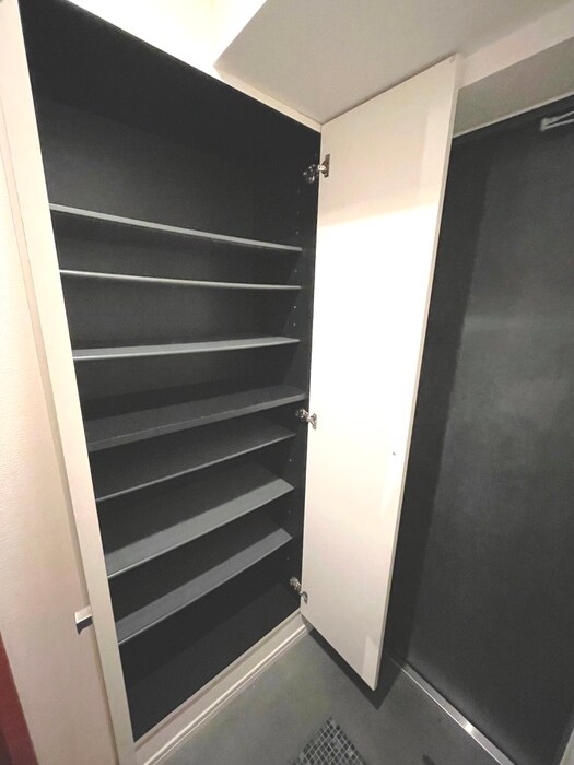 物件内観写真16　(靴箱)