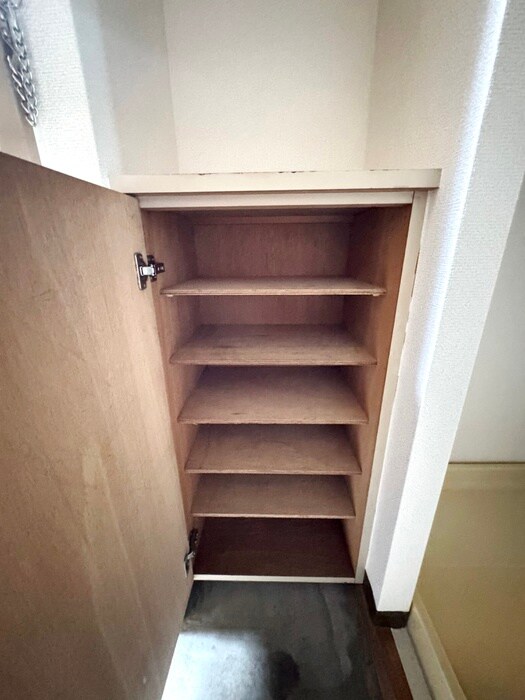 物件内観写真16　(靴箱)