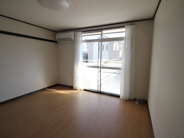 物件内観写真16　(居室)