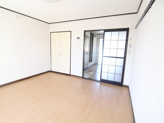 物件内観写真18　(居室)