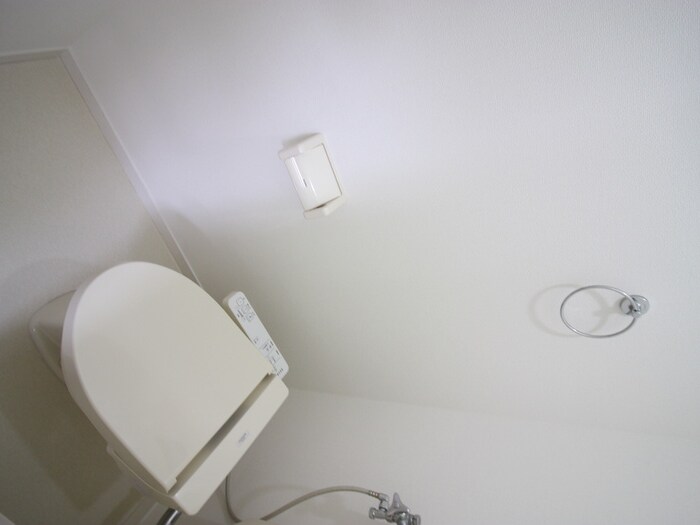 物件内観写真11　(トイレ)