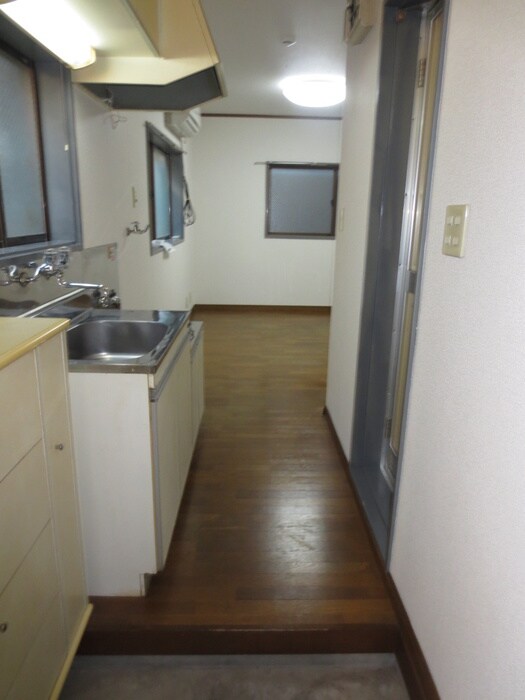 物件内観写真7　(廊下)