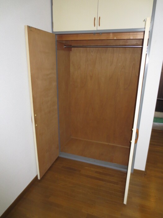 物件内観写真15　(収納)