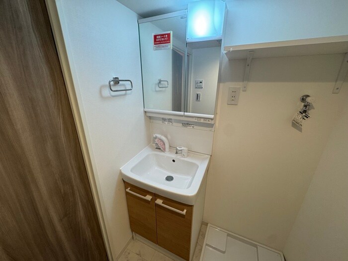 物件内観写真13　(洗面)